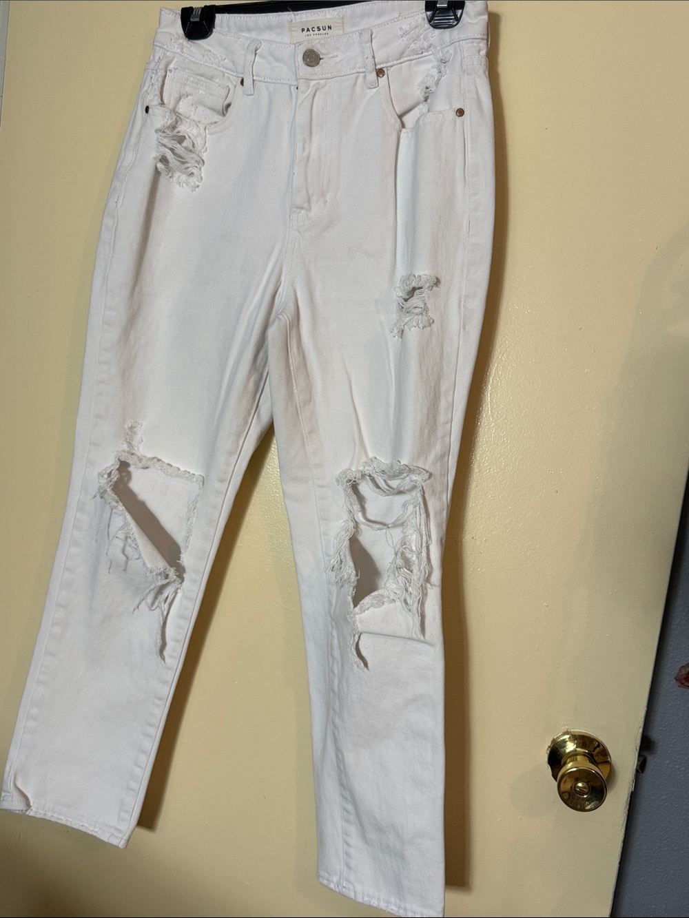 PacSun White Distressed Straight-Leg Jeans